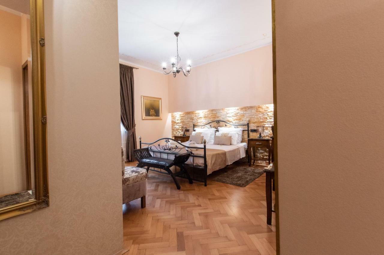 Unique Luxury Gasthof Split